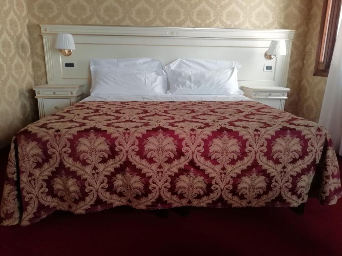 Hotel Casa Margot à Venise Extérieur photo